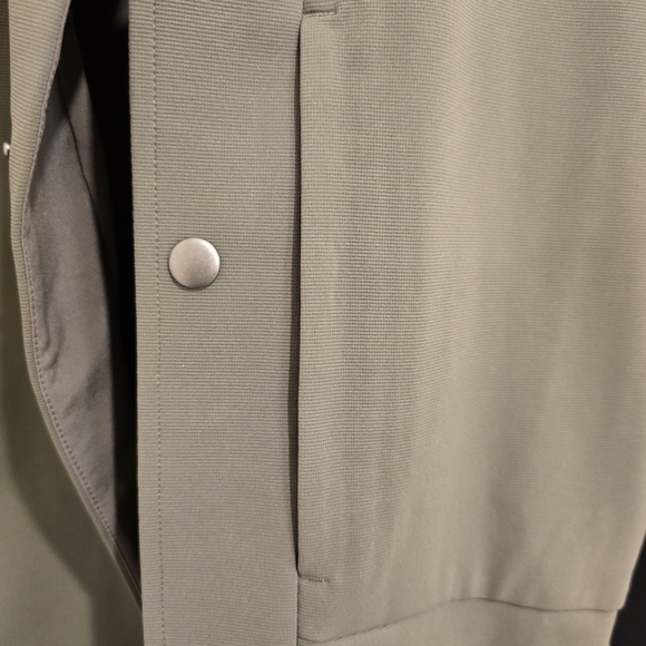 Lululemon Athletica Olive and Black Bomber Jacket - Picture 6 of 6